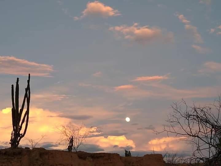 Hostal Arambulo فيلافيجا المظهر الخارجي الصورة
