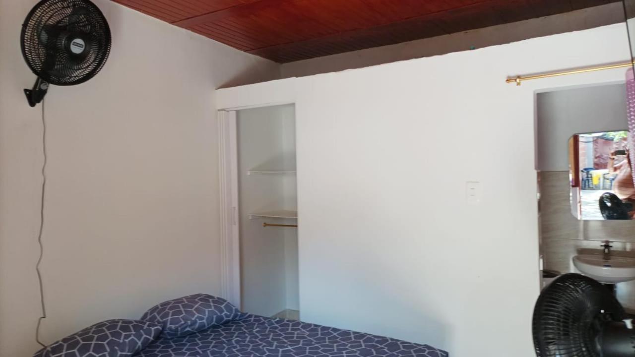 Hostal Arambulo فيلافيجا المظهر الخارجي الصورة